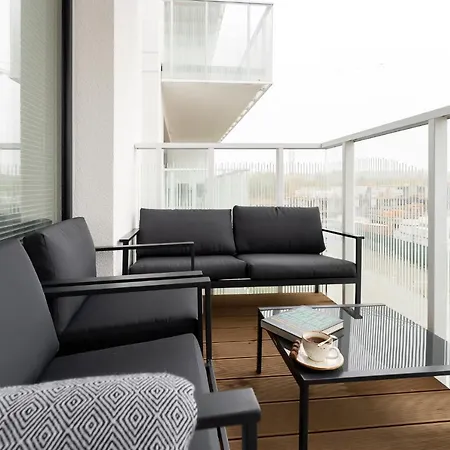 Polanki Aqua Nielimitowany Dostęp Do Basenów - Miejsce Postojowe Free *