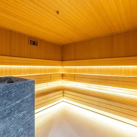 Polanki Aqua Nielimitowany Dostęp Do Basenów - Miejsce Postojowe Free *